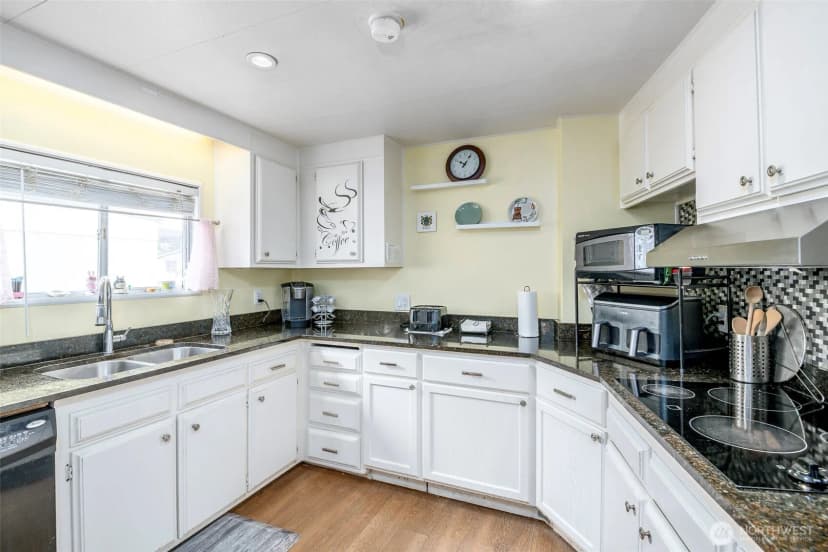 Property photo for 210 37th Street Se #100, Auburn photo 12