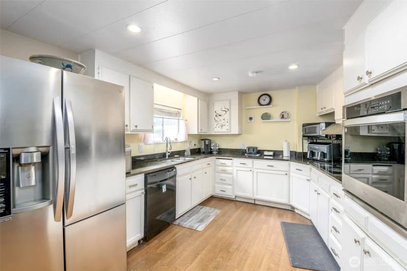Property photo for 210 37th Street Se #100, Auburn photo 10