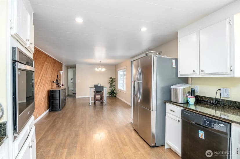 Property photo for 210 37th Street Se #100, Auburn photo 13