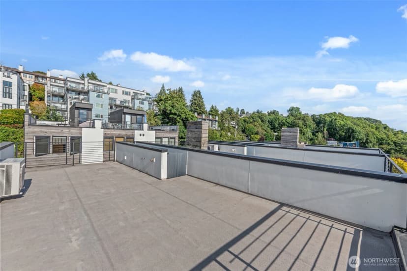 Property photo for 2043 C 13th Avenue W, Seattle photo 20