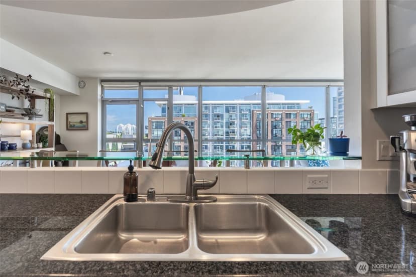 Property photo for 2929 1st Avenue #1219, Seattle photo 10