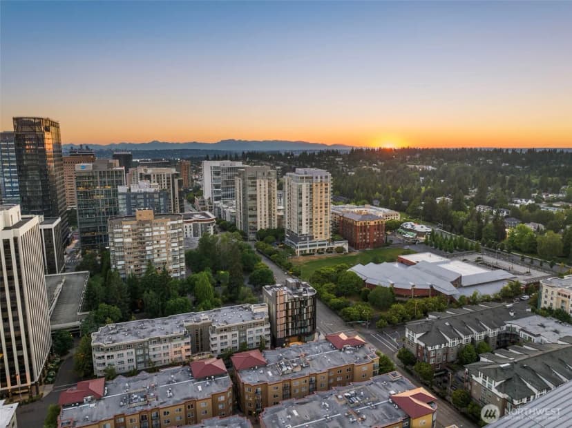 Property photo for 999 110th Avenue Ne #401, Bellevue photo 19