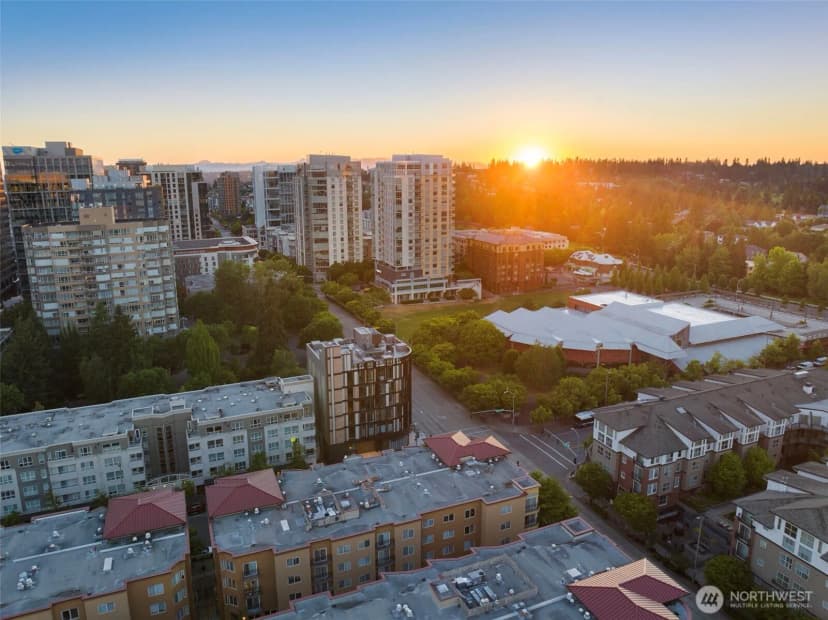 Property photo for 999 110th Avenue Ne #401, Bellevue photo 18