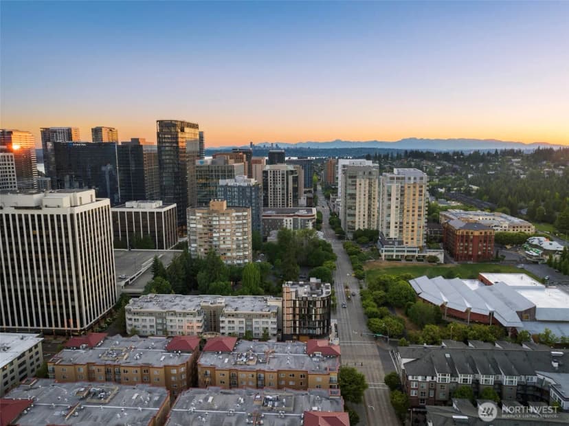 Property photo for 999 110th Avenue Ne #401, Bellevue photo 20