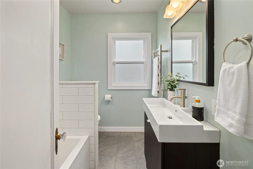 Property photo for 6759 41st Avenue Sw, Seattle photo 17