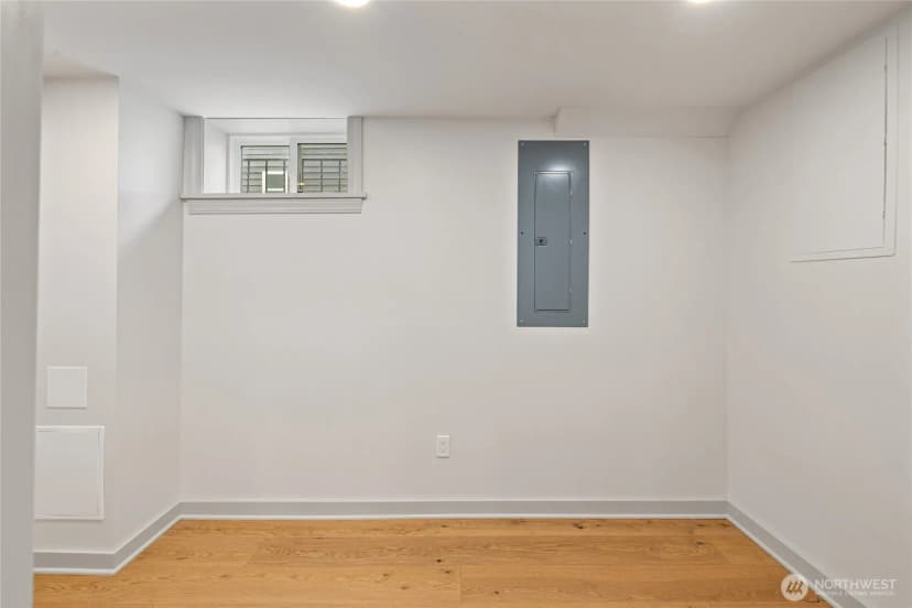 Property photo for 6759 41st Avenue Sw, Seattle photo 34