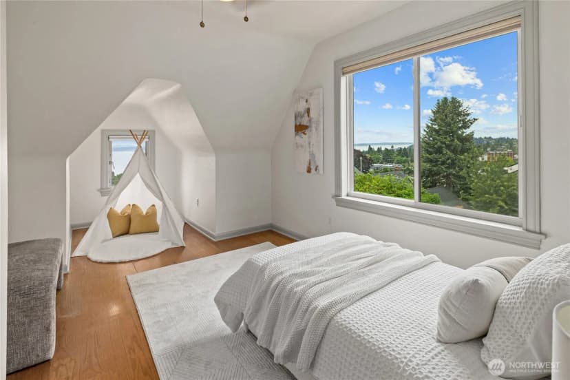 Property photo for 6759 41st Avenue Sw, Seattle photo 23
