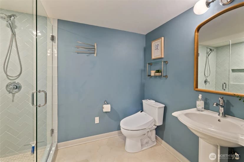 Property photo for 6759 41st Avenue Sw, Seattle photo 32