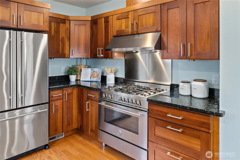 Property photo for 6759 41st Avenue Sw, Seattle photo 13
