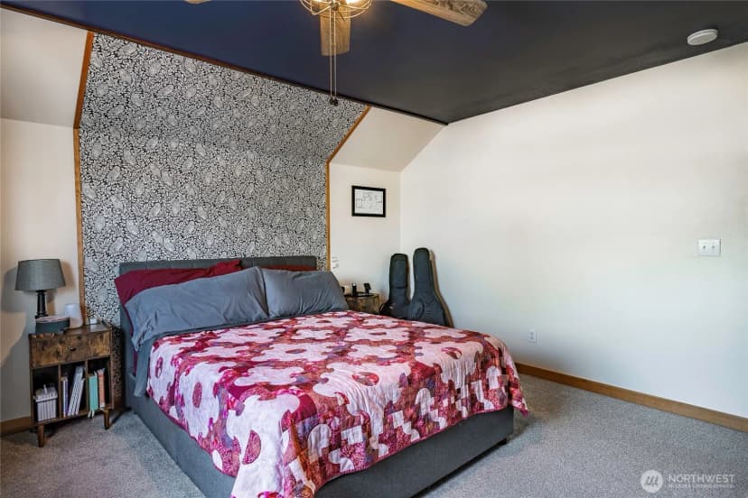 Property photo for 1461 Lupin Street, Lynden photo 25