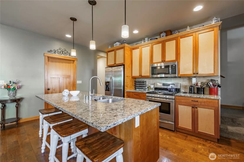 Property photo for 1461 Lupin Street, Lynden photo 14