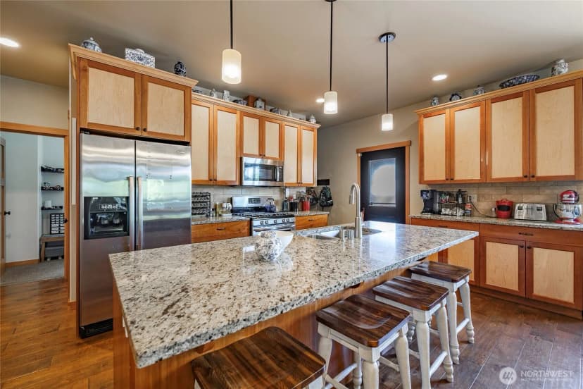 Property photo for 1461 Lupin Street, Lynden photo 13