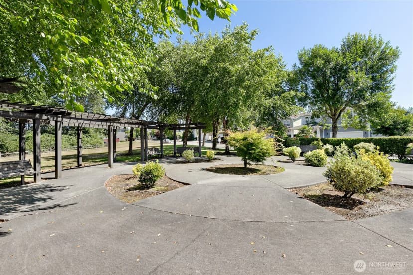 Property photo for 6013 Ne 4th Place, Renton photo 23