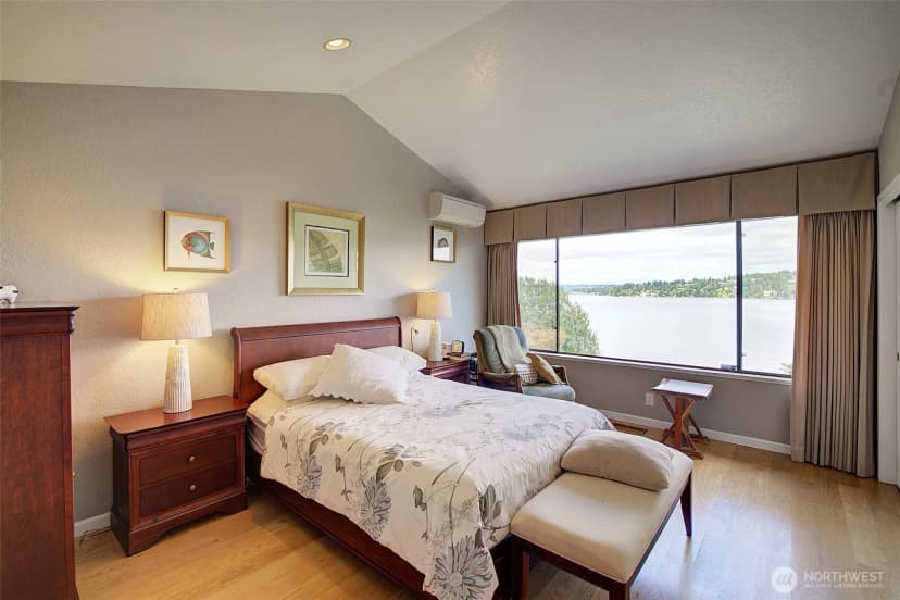 Property photo for 14820 39th Avenue Ne, Lake Forest Park photo 26