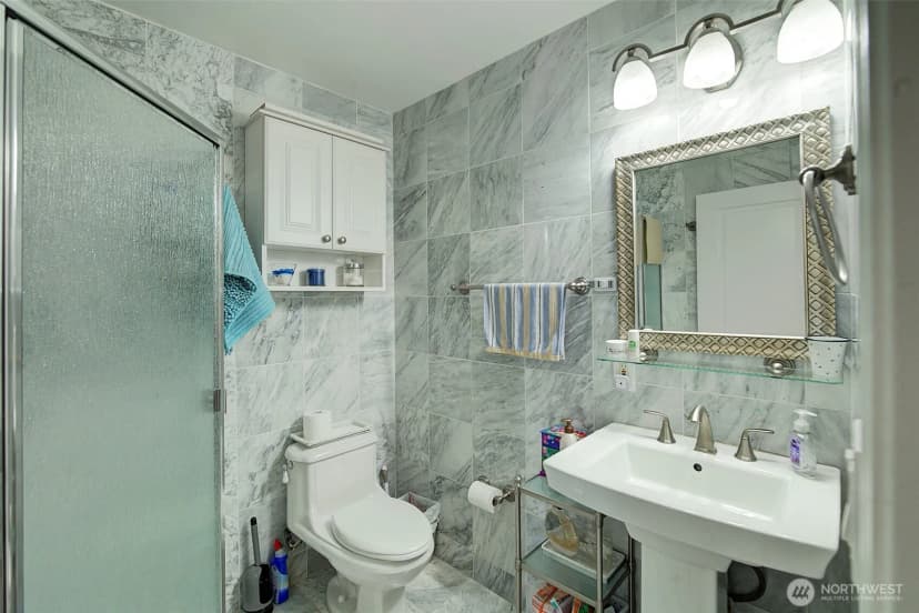 Property photo for 14820 39th Avenue Ne, Lake Forest Park photo 30