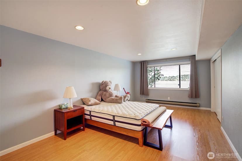 Property photo for 14820 39th Avenue Ne, Lake Forest Park photo 36