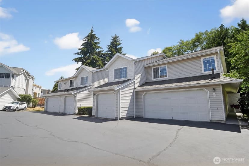 Property photo for 12427 4th Avenue W #7104, Everett photo 30