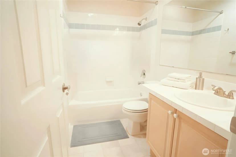 Property photo for 12427 4th Avenue W #7104, Everett photo 21
