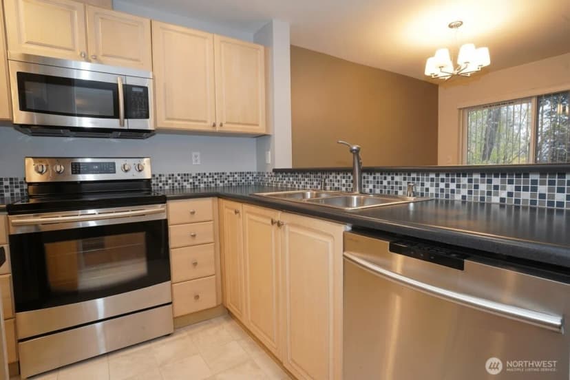Property photo for 12427 4th Avenue W #7104, Everett photo 14