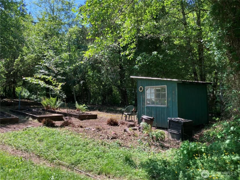 Property photo for 4293 E Pickering Road, Shelton photo 30