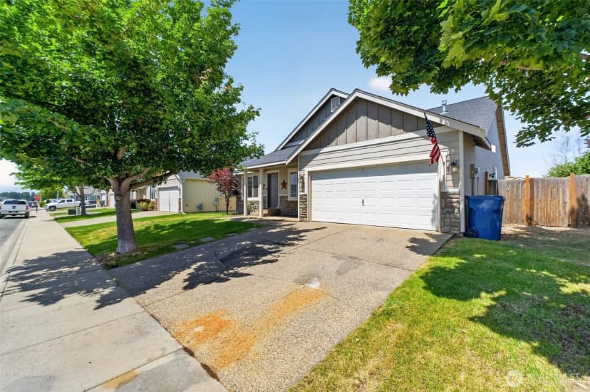 Property photo for 107 W 26th Avenue, Ellensburg photo 5