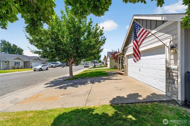 Property photo for 107 W 26th Avenue, Ellensburg photo 4