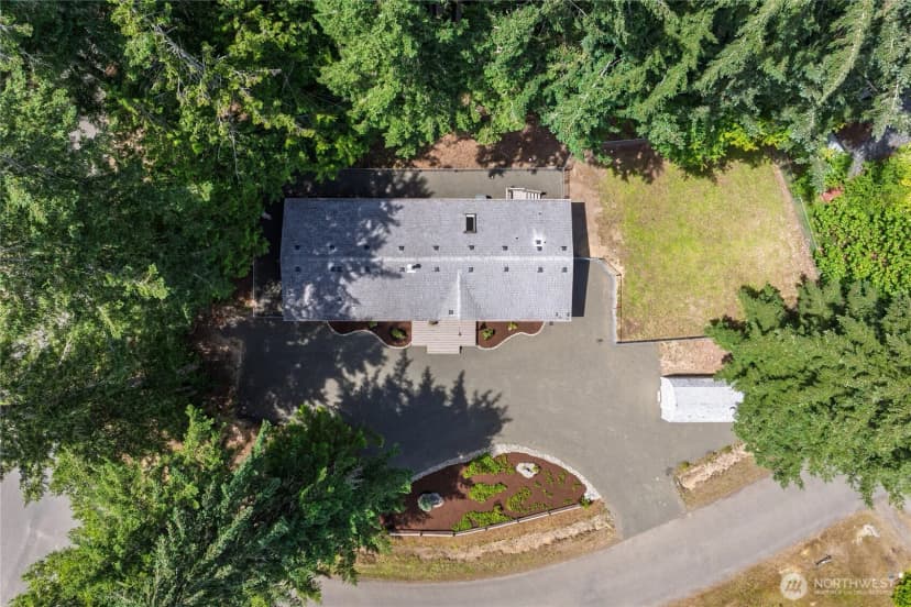 Property photo for 21 E Willopa Road, Shelton photo 5