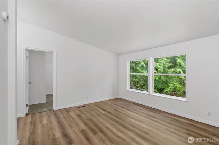 Property photo for 21 E Willopa Road, Shelton photo 25