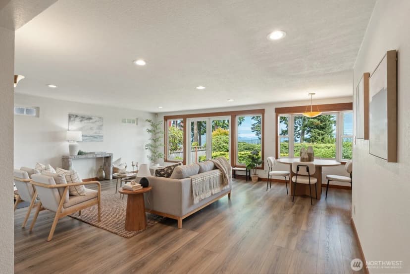 Property photo for 4053 Edith Point Road, Anacortes photo 9