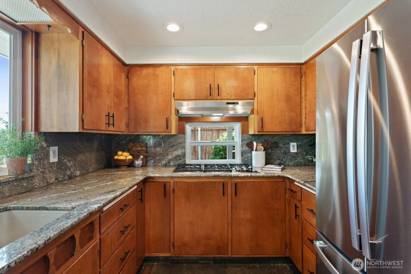 Property photo for 4053 Edith Point Road, Anacortes photo 20
