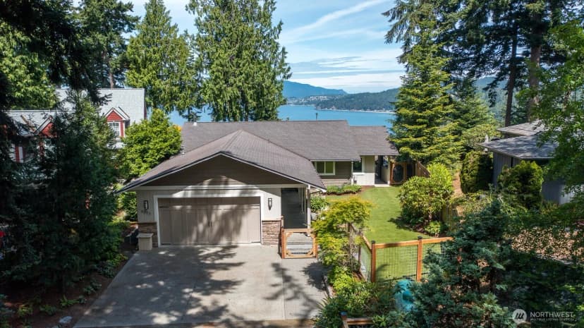 Property photo for 4053 Edith Point Road, Anacortes
