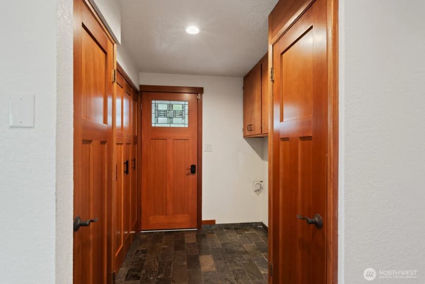 Property photo for 4053 Edith Point Road, Anacortes photo 28