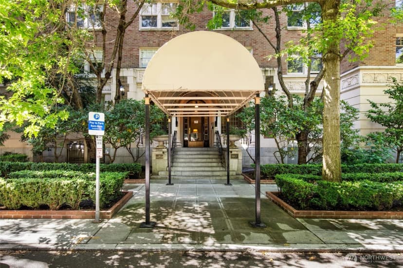 Property photo for 1017 Minor Avenue #205, Seattle photo 37