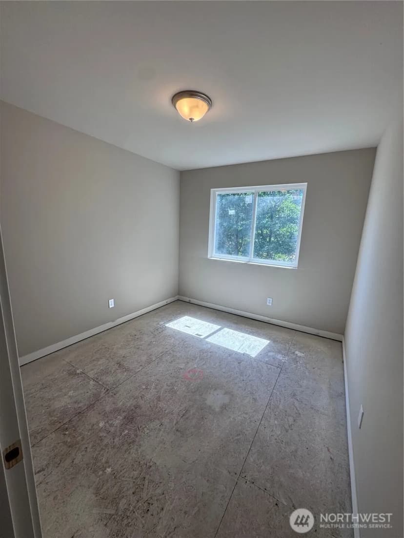 Property photo for 9512 Solberg Court Se, Yelm photo 11