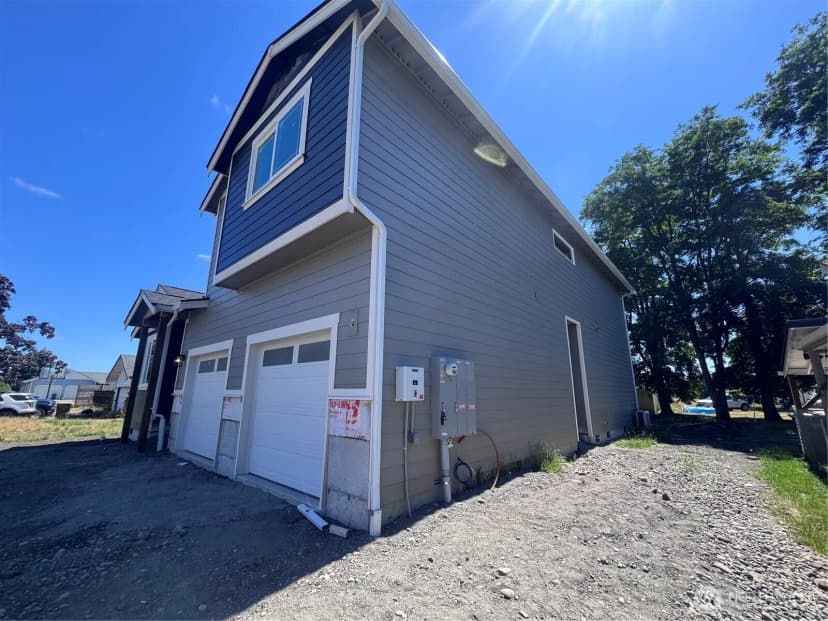 Property photo for 9512 Solberg Court Se, Yelm photo 4
