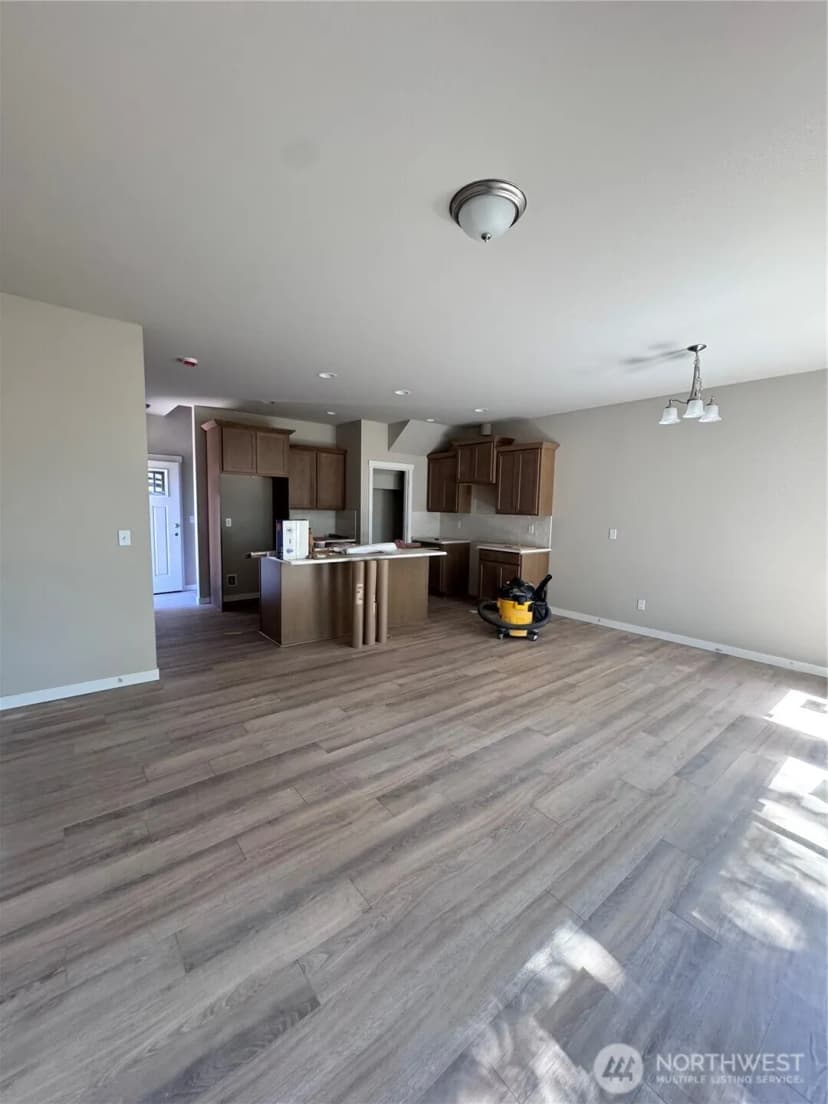 Property photo for 9512 Solberg Court Se, Yelm photo 5