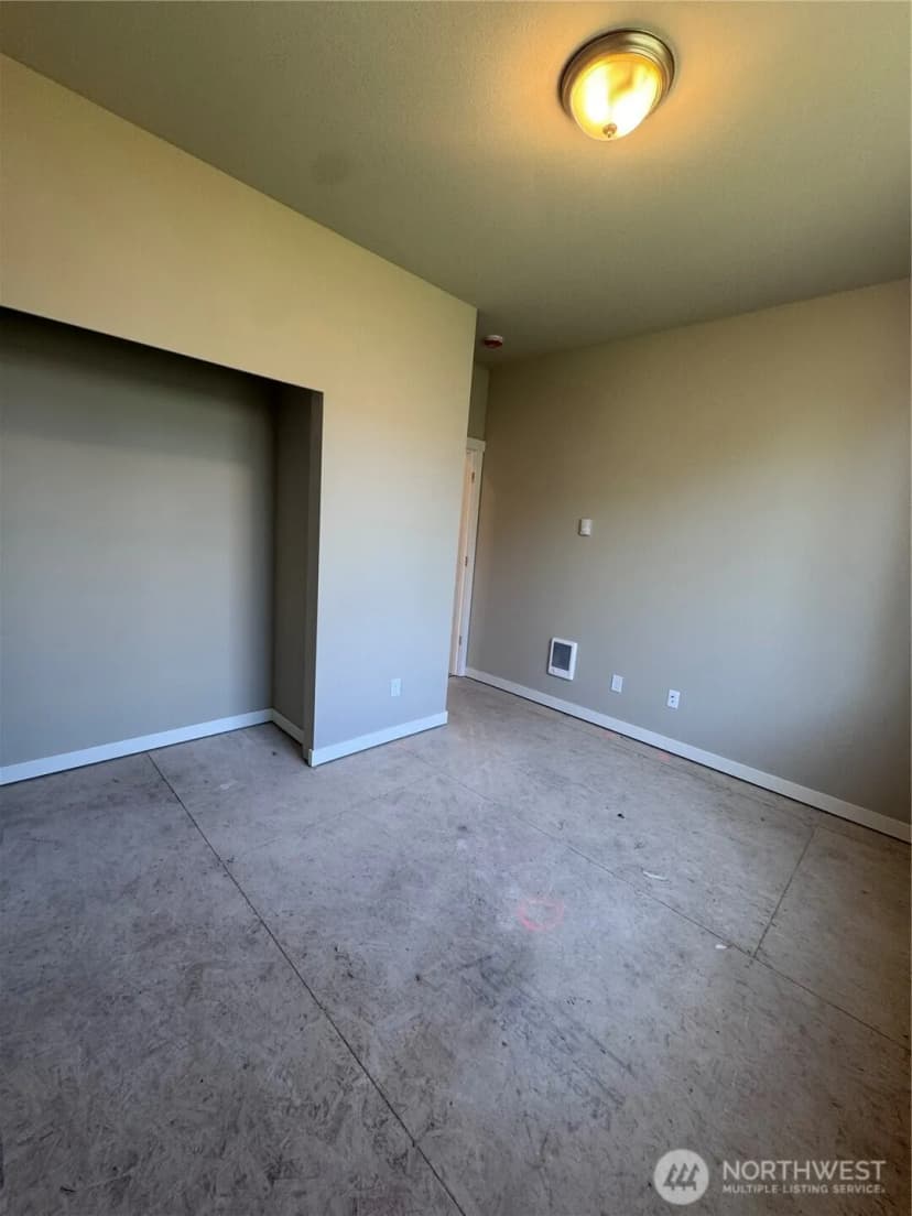 Property photo for 9512 Solberg Court Se, Yelm photo 15