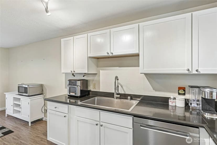 Property photo for 23801 12th Place S #2103, Des Moines photo 7