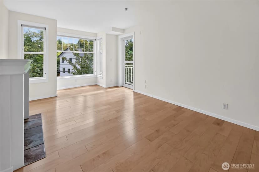 Property photo for 2901 Ne Blakeley #401, Seattle photo 8