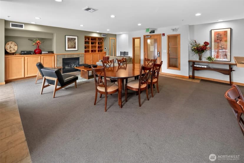 Property photo for 2901 Ne Blakeley #401, Seattle photo 24