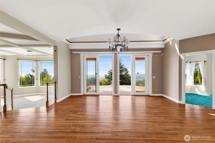 Property photo for 18340 Osprey Court, Mount Vernon photo 2