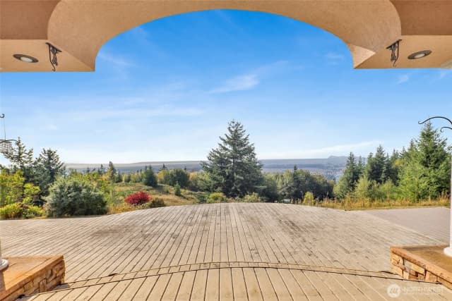 Property photo for 18340 Osprey Court, Mount Vernon photo 5