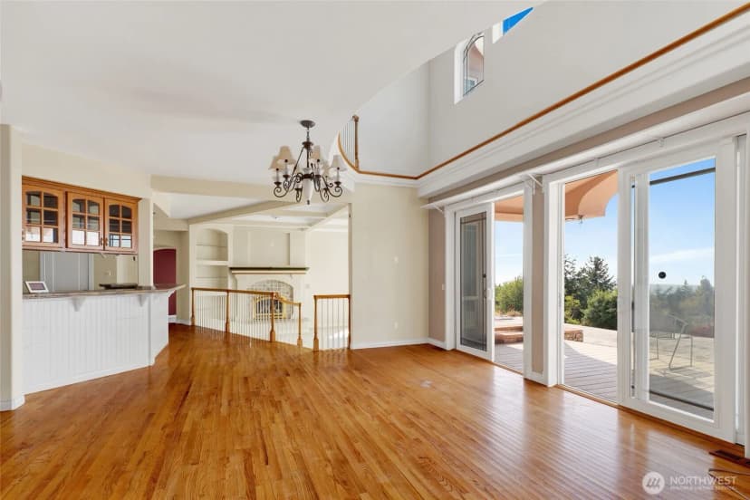 Property photo for 18340 Osprey Court, Mount Vernon photo 8