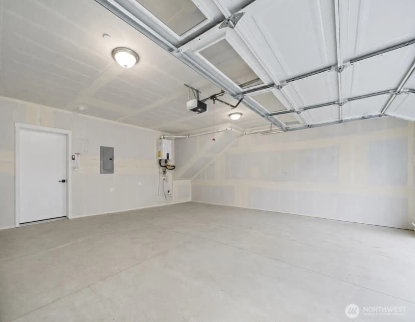 Property photo for 11544 17th Circle Sw, Burien photo 29