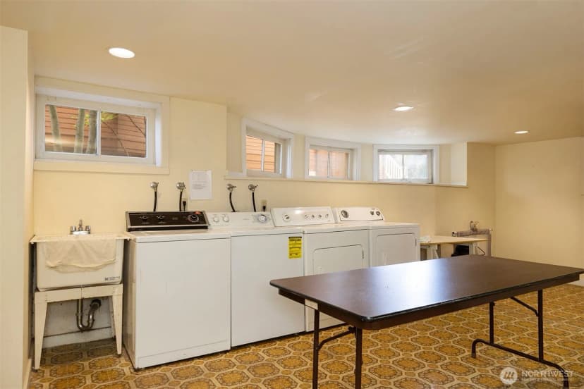 Property photo for 1709 E Republican Street #6, Seattle photo 19