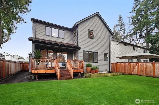 Property photo for 12332 38th Avenue Ne, Seattle photo 2