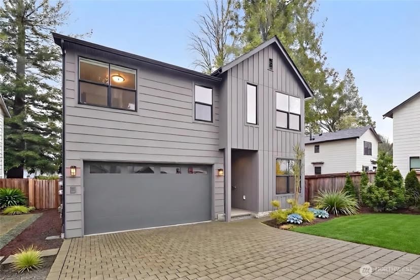 Property photo for 12332 38th Avenue Ne, Seattle photo 24