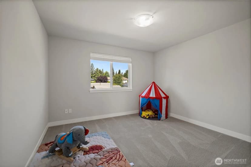 Property photo for 17115 11th Place W #b, Lynnwood photo 19