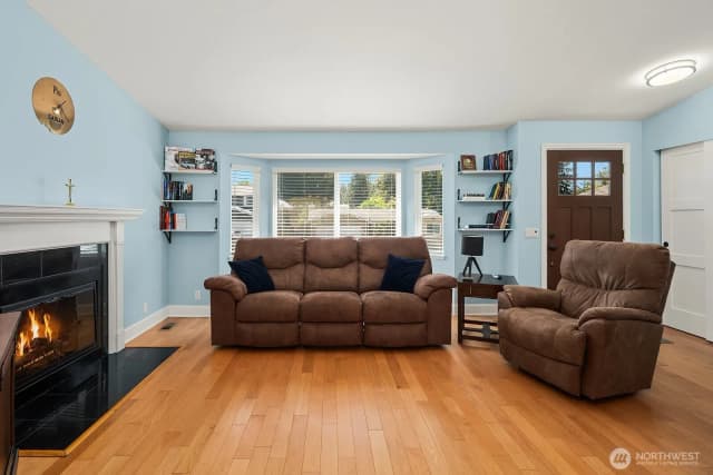 Property photo for 1133 235th Place Sw, Bothell photo 3