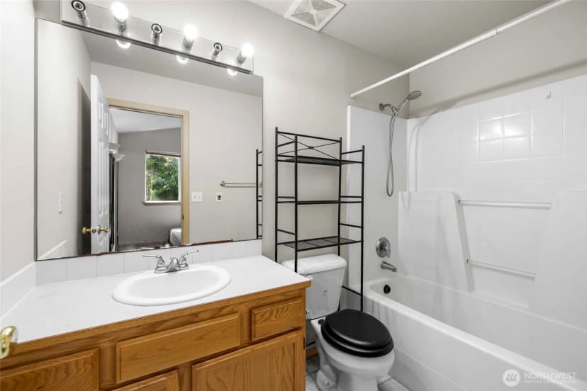 Property photo for 318 N 23rd Street, Mount Vernon photo 24